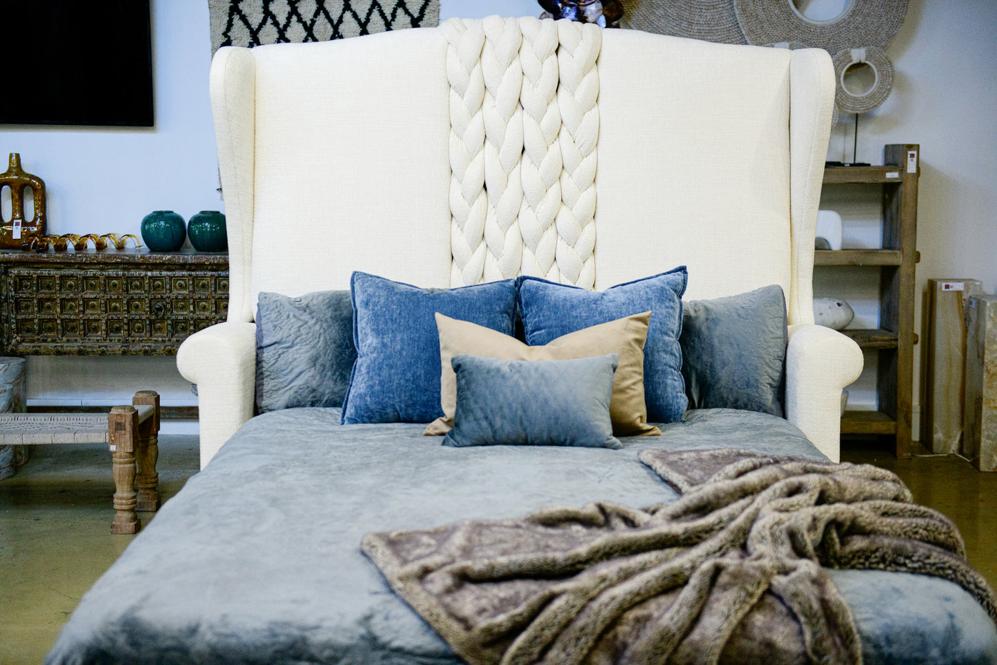 Victoria Lane Bed