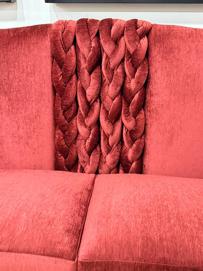 Victoria Lane Loveseat